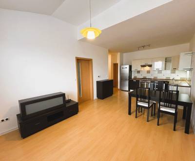 2 - izbový byt  - 59 m², lokalita: Hamuliakovo