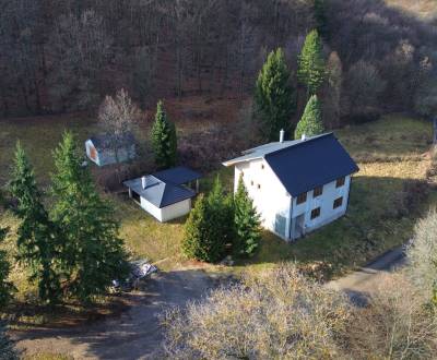 Rodinné sídlo s pozemokom 7919m2 | Jedľové Kostoľany