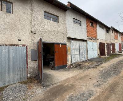 ZNÍŽENÁ CENA Murovaná garáž s elektrinou - Zvolen - Zlatý potok 