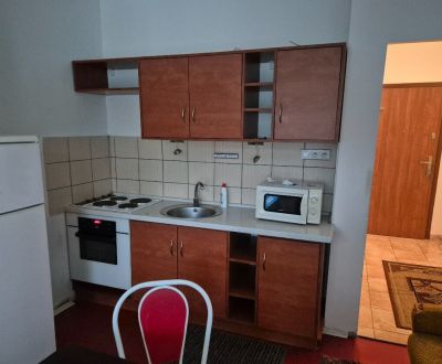 PREDAJ : GARSÓNKA S BALKÓNOM NA VII. SÍDLISKU, KOMÁRNO