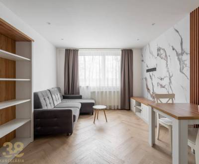 Na predaj moderný 3-izbový byt na sídlisku Starý juh