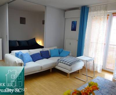 SENEC - EXKLUZÍVNE NA PREDAJ - kompletne zariadený a klimatizovaný 1 i