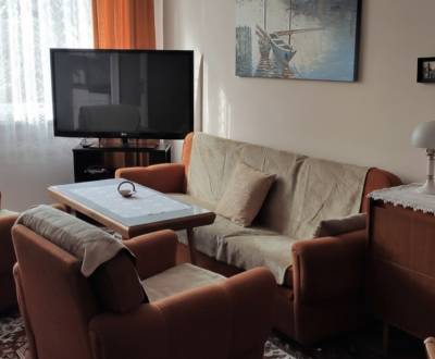 Prenájom 2-izbový byt Bratislava IV