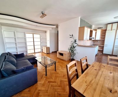 PREDANÝ 2  IZBOVÝ BYT, BALKÓN, PREŠOV, UL. PAVLOVIČOVO NÁMESTIE
