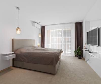 I Vzdušný štvorizbový byt s dvomi státiami v Novom Ružinove