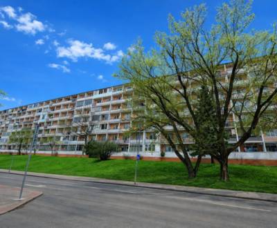 Predaj 1,5 izbový byt, 52 m2, Šalviová ul, Ružinov, BA II.