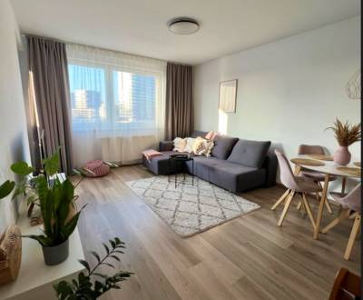 Novostavba FUXOVA 2 izbový byt, parking, Bosákova ul., BA V. Petržalka