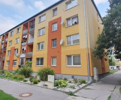 Na predaj: 2-izbový byt v centre mesta Galanta centrum 