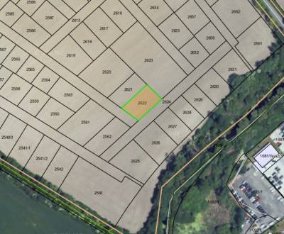 Pozemok na predaj 817 m2 Chorvátsky Grob časť Čierna Voda