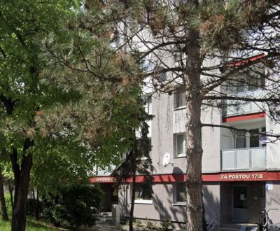 Prenájom 2-izbového bytu, Hlohovec