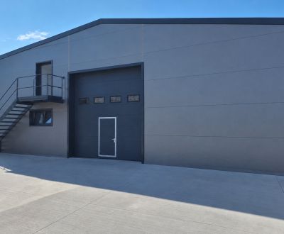Na prenájom hala 392m2, ul. Strojnícka, Prešov