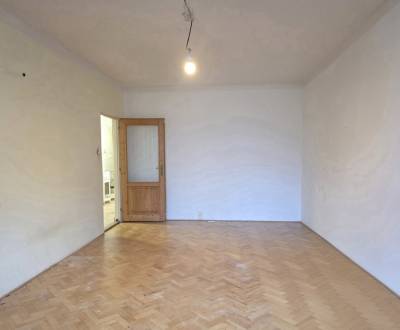 PREDAJ - 2-izbový byt pripravený na rekonštrukciu - Nitra, Chrenová