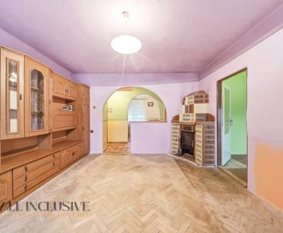 Na predaj 3-izb. byt s pivnicou v Dunajskom Klátove