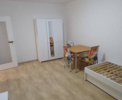 PRENÁJOM –  1 izba v 3-izb. byte, Gwerkovej ul., BA V