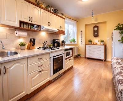 REZERVONY - 2 izbový tehlový byt na Novej Dubnici, 60 