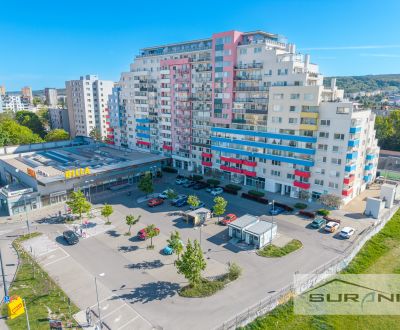 Veľký rodinný 3-izbový byt | 91 m² | 2 balkóny | garážové státie |