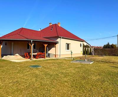 REZERVOVANÉ NA PREDAJ RODINNÝ DOM V ZEMIANSKEJ OLČI – PO REKONŠTRUKCII