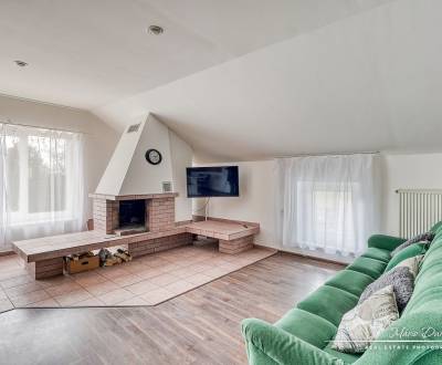 4-izbový podkrovný byt s nebytovým priestorom v obci Pavlice