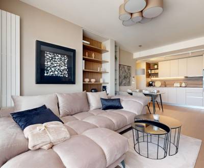 RIVERS | Butikovo zariadený ateliér na 32. poschodí Eurovea Tower