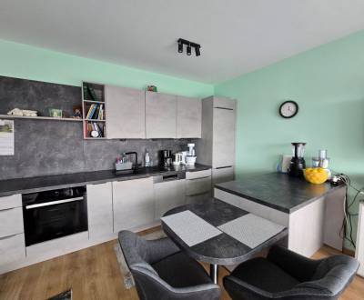 ZUKVE - Apartmán pri mori - na predaj 