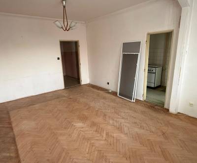 4-izb. byt, Martinčekova ul., Ružinov, 2.p./10, 2 x lodžia