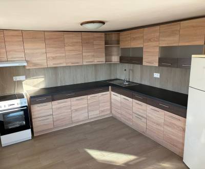 Predaj, rekreačná chatka v Šahách