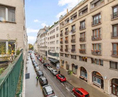 Predaj 4-izbový byt, 102m2, terasa 50m2, Bratislava-centrum, Gorkého