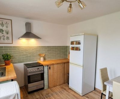 Na predaj RODINNÝ DOM v centre VRANOVA n/TOPĽOU, 646 m²