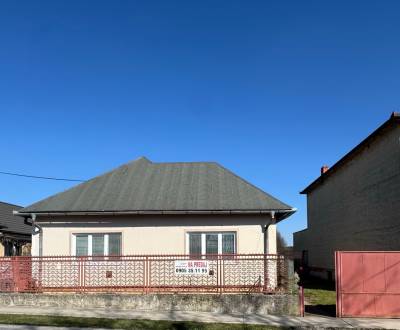 Predáme zachovalý 4 izb. rodinný dom- Pozba