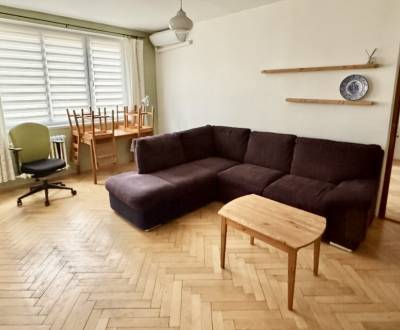 – PRENAJOM – 2,5 IZBOVÝ BYT – SIBÍRSKA – NOVÉ MESTO 