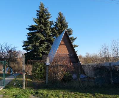 Chata na predaj v lokalite Šahy v okrese Levice