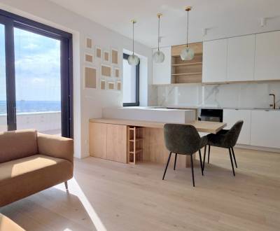 LUXUSNÝ 3i byt,PARKING,CHLADENIE,TERASA,Grand Koliba, Frankovská ulica