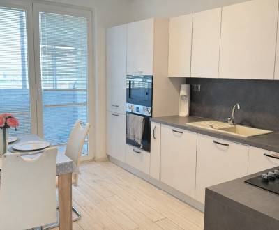 Svetlý 3-izbový byt s potenciálom - Rača - bez rezervačnej zálohy