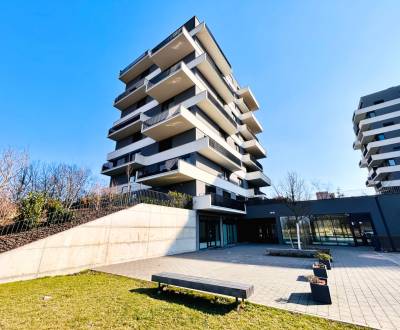 Slnečný 2 izb. byt s výnimočným výhľadom v Peknej Vyhliadke 2