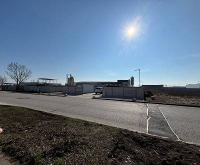 Stavebný pozemok pre priemysel, výrobu, logistiku  Senec 