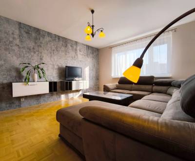 | príjemný | priestranný 3i byt | Belinského | Petržalka 