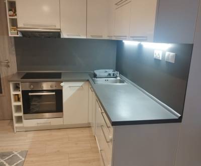 Na predaj prerobený 3-izbový rodinný dom v meste Šurany