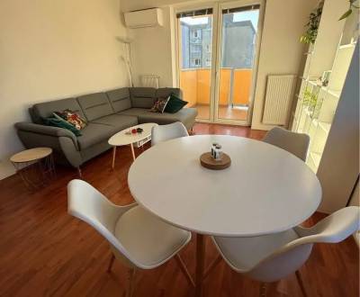 2-izb. byt, Š.Králika, Devínska Nová Ves, lodžia