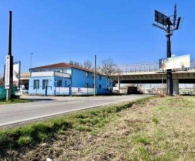 Na prenájom kancelária 25,5 m2, Bratislava, Ružinov, Vrakunská cesta