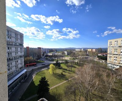 Predá 2 izb byt na Stavbárskej ulici
