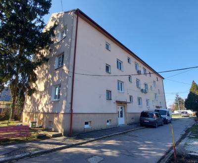 2 - izbový byt Nové Zámky