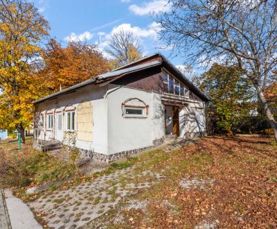 Kúpte si JEDINEČNÚ BUDOVU s 1i BYTOM na biznis v CENTRE VRBOVIEC
