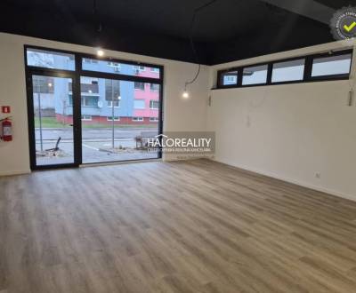 Prenájom, administratívny priestor Dunajská Streda -...