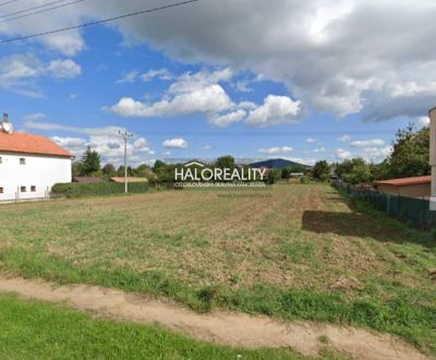 Predaj, pozemok pre rodinný dom   1841 m2 Preseľany,...