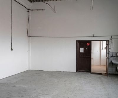 Na prenájom skladový priestor 84 m2 Trnava Trstínska