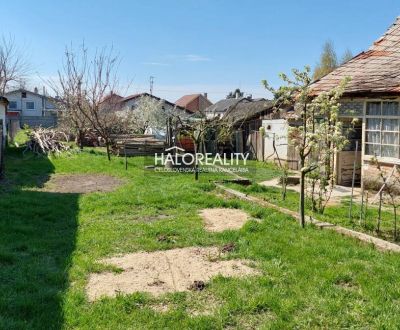 Predaj, pozemok pre rodinný dom 1041 m2 Hurbanovo, B...