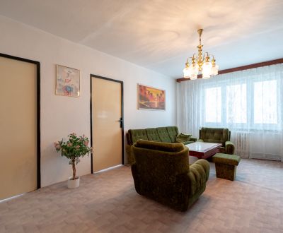 REZERVOVANÉ - 3i byt 65 m² s potenciálom - Nová Dubnica