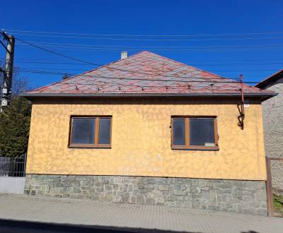 Rodinný dom vo Vrútkach s veľkým pozemkom a obrovským potenciálom 