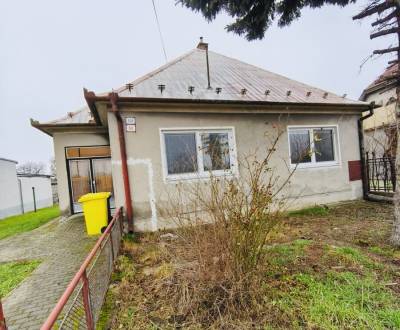 Predaj rodinného domu, Seredská, Seredská, Hlohovec