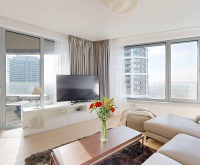 SKY PARK - Byt na mieru s panoramatickým výhľadom na hrad